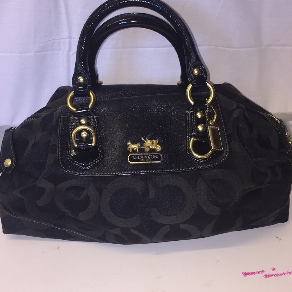 Black Coach Handbag/Satchel